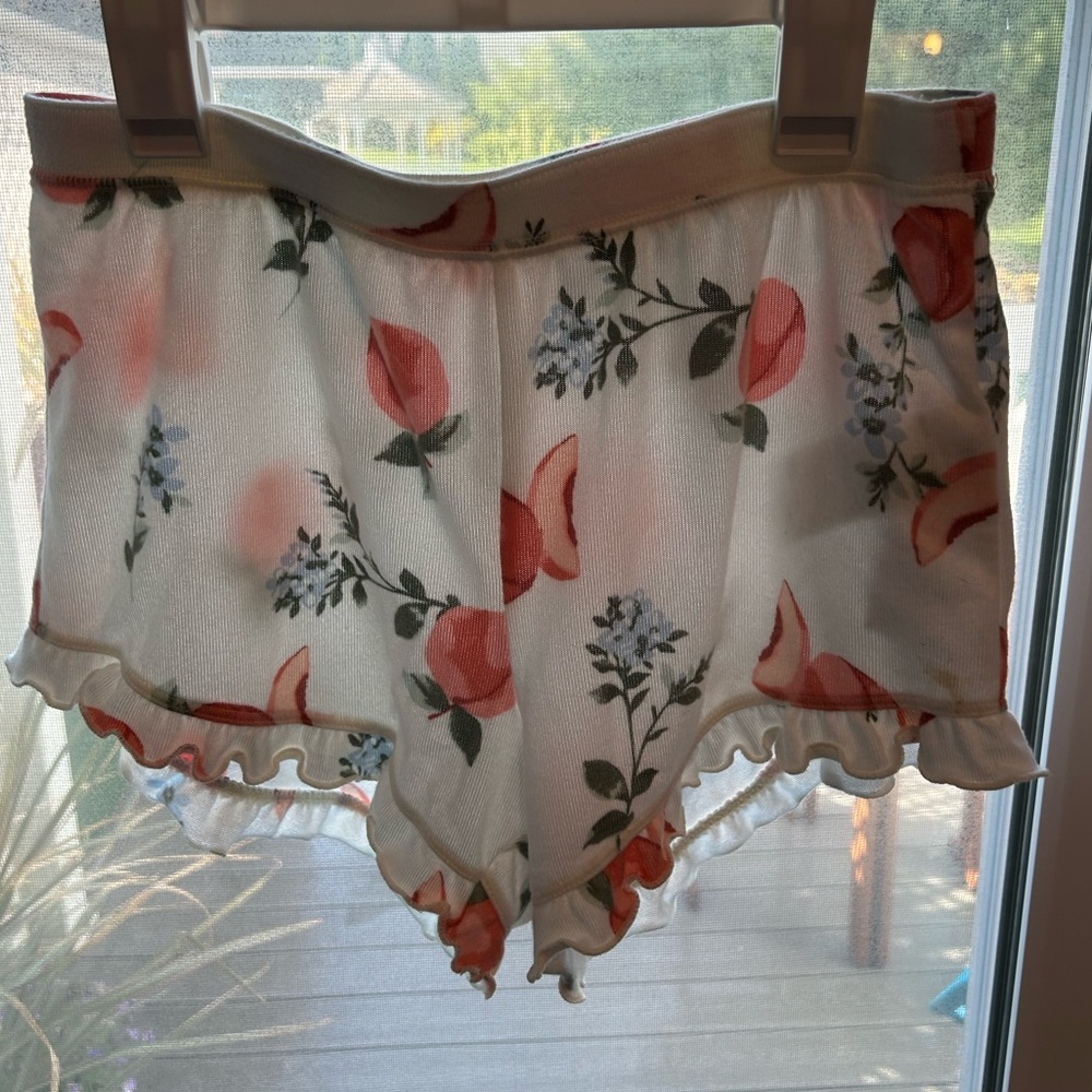 Gilly Hicks shorts